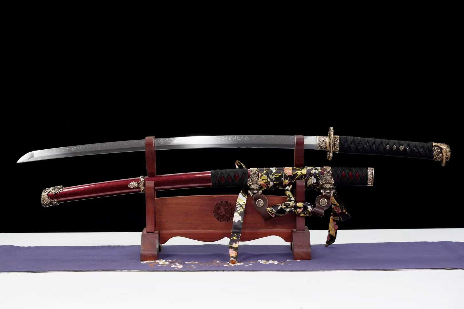 Tachi Hồng Ngọc – Tuyệt Phẩm 26 Tấc T10 Nung Lửa